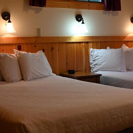 Gunflint Lodge แกรนด์มาเรส์ ภายนอก รูปภาพ