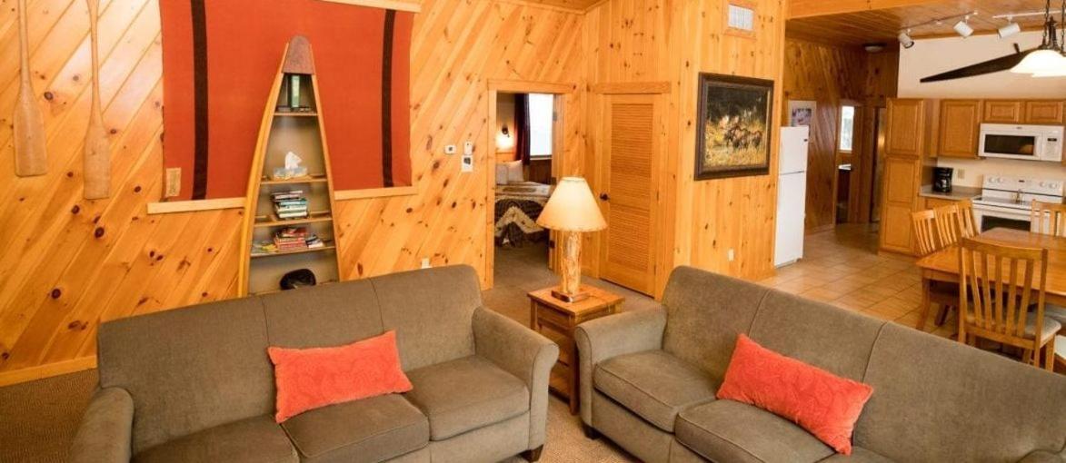 Gunflint Lodge แกรนด์มาเรส์ ภายนอก รูปภาพ
